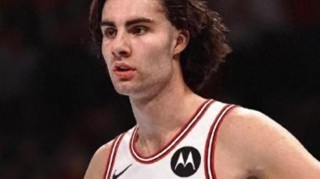 星空体育APP下载-公牛27-0史诗级逆转，终结11连败拒被横扫，吉迪三双创历史