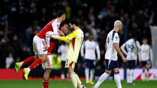 【英超】埃泽与“水货”梅开，阿森纳4比1双杀热刺