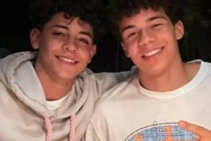 网页版登录入口-C罗马塞洛儿子合影 他俩会成为父辈那样的巨星吗？